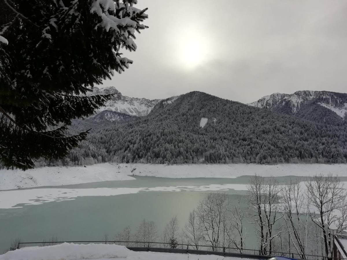 Elison-On The Lake B&B Sauris Bagian luar foto